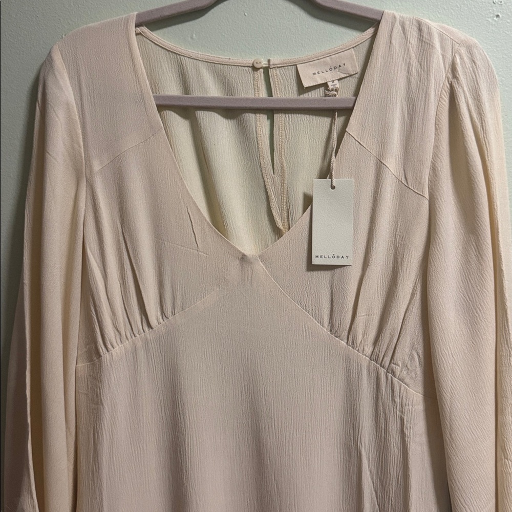 MELLODAY Cream Long Sleeve Dress with Lace Detail - Picture 3 of 6